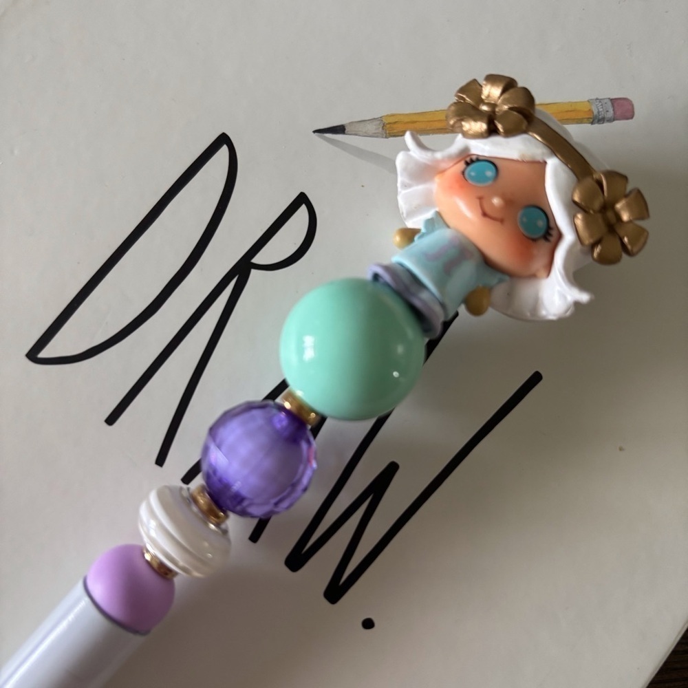Strawberry Shortcake: Angel Cake handmade beaded pen